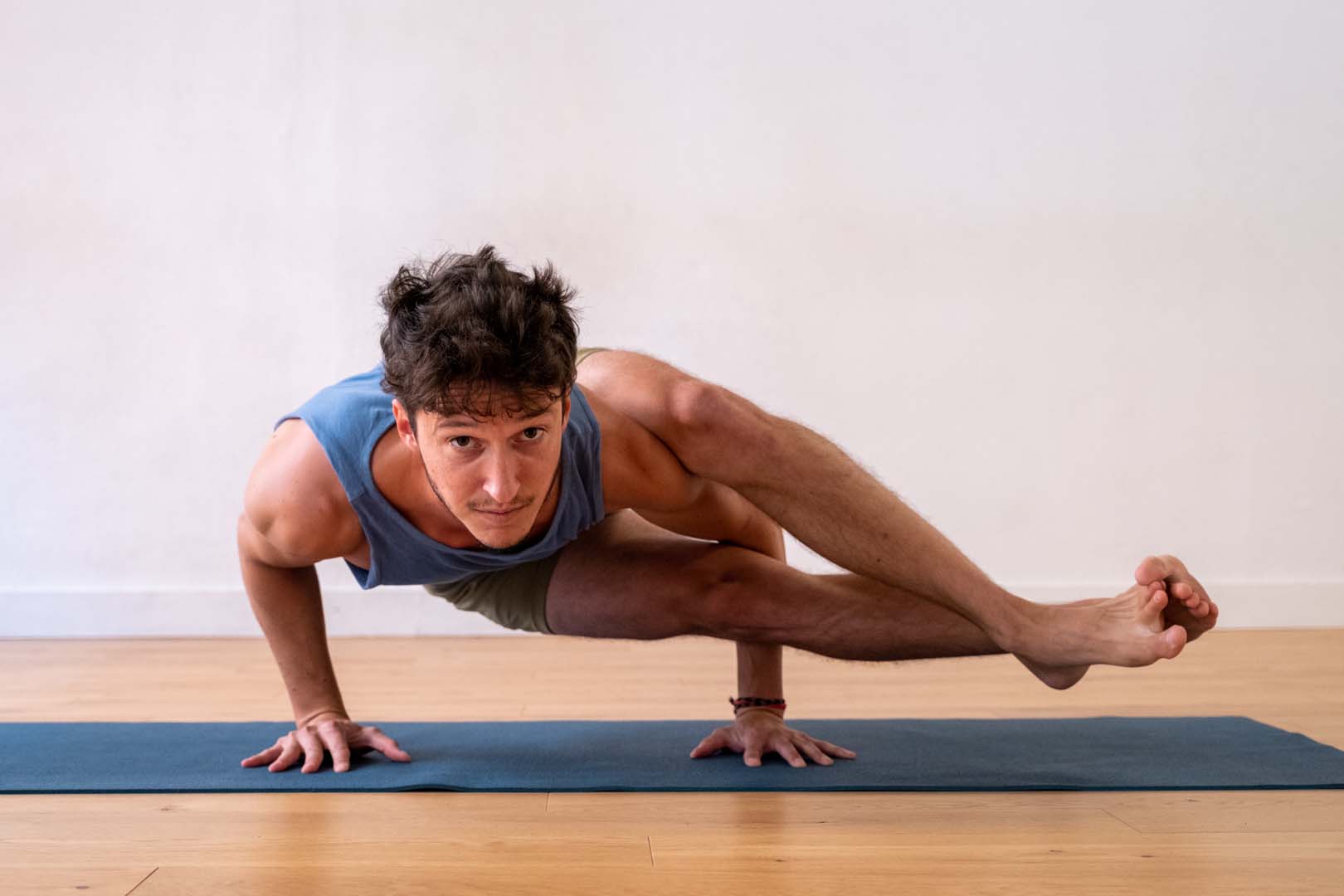 cours yoga iyengar lyon croix rousse 15